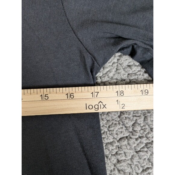 Burton Shirt Top Womens Size XS Long Sleeve Graphic Print Car Roses - Picture 8 of 8